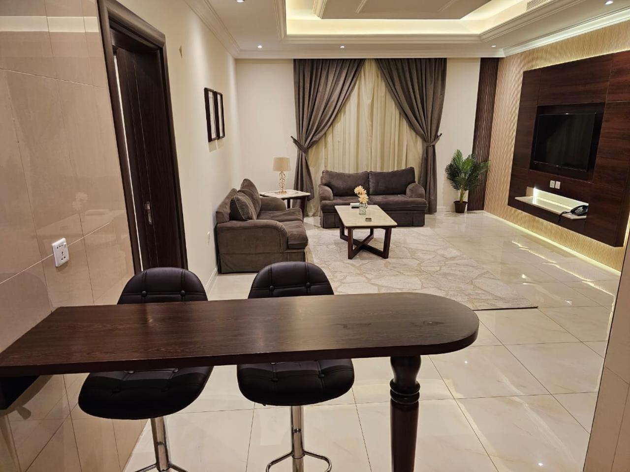 اجنحة ماسة الشرق جدة