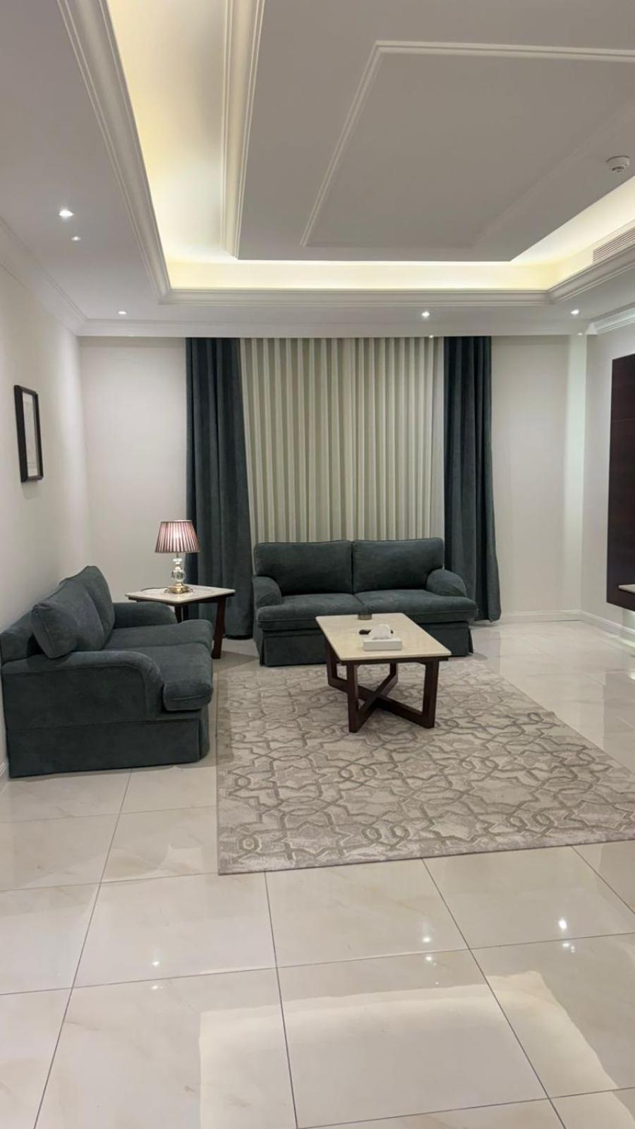 اجنحة ماسة الشرق *